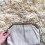 Octagon Clasp Vintage Real Leather Ivory Handbag Photo 0