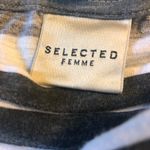 ASOS 💜 Selected femme striped gray and white tee Photo 3