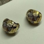 Designer HUTTON WILKINSON Gold Tone Clip on Clip Photo 0