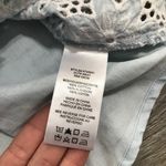 Kut From The Kloth Blue Jean Light Washed Shirt; Large Women’s Photo 4