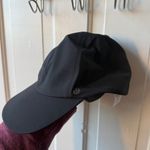 Lululemon Black Golf Hat with gold accents, Adjustable Strap, Size S/M Photo 4