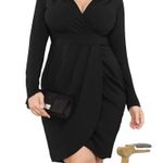 Poseshe Valentine Red Deep V Photo 1