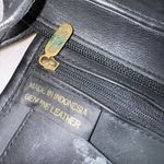 Guess RARE Vintage Genuine Leather Black Leather Bucket Tote Shoulder Bag Purse Photo 14