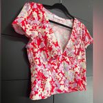 ASTR  The Label Floral Silky Short Sleeve Dressy Casual Women’s Blouse Sz M EUC Photo 2