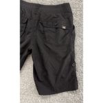 The North Face Shorts Women 4 Long Black Outdoor Active Hiking Camp Paramount Photo 5