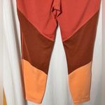 GapFIT Eclipse High Waist Color Block 7/8 Leggings Size Medium Photo 6