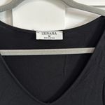 Zenana Outfitters Women's M Roll Sleeve Tee Shirt Solid Black V-Neck Elevated Basic Casual Photo 2