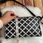 Kenneth Cole Reaction Women Small Faux Leather Purse Crossbody Bag Black & White Photo 6