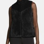 Nike Women's Reversible Filled Vest Size M Photo 9