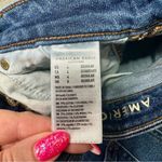 American Eagle High Rise Mom Jeans Distressed Stretch Blue Size 4 Photo 10