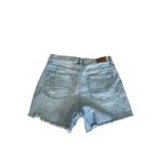 AMERICAN EAGLE Light Wash Distressed Denim Shorts Size 2 Blue Photo 6