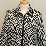 TanJay Zebra Print Collared Full Zip Quilted Jacket Size S Business Office Siren Black Photo 2