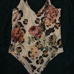 Luxury nwot buttery soft small gaze Floral Leopard Print Bodysuit White Photo 1