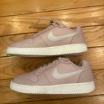 Nike  Women's Ebernon Low Size 7.5 Sneakers in Dusty Pink. Photo 1