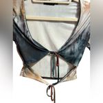 Pretty Little Thing  Multicolor Artsy Tie Front Crop Top Sz 4 Y2K vibes Photo 4