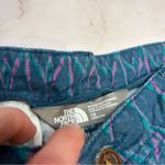 The North Face blue printed linen blend shorts size 10 long Photo 1