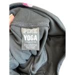 PINK - Victoria's Secret  Yoga Black & Pink Floral Print Leggings Size Small Photo 3