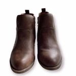 Jellypop  Women's Sarin Brown Ankle Booties Photo 7