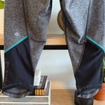 Lululemon Athletica Mid-Rise Camo Trim Colorblock Capri Mesh Legging w/Pockets 6 Photo 3