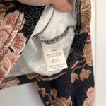 Maison D’Amelie NWT black floral puff sleeve sweater size small Photo 4