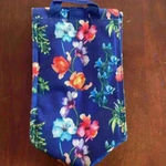 Jansport  fold over top, Velcro lunch tote Photo 1