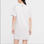 Nike NWT Move 2 Zero T-shirt dress in light gray Photo 4