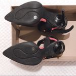 Jessica Simpson Gazelle Pump Pointed Toe in Pink & Black, Size 7M New in Box Photo 5