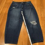 Time & Tru  high rise cropped jeans size 12 . Photo 5