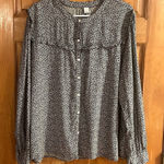 Old Navy NWT  ruffle black  floral button down shirt size XXLARGE. Photo 0