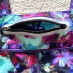 Athleta Floral Fade Sonar Workout Capri Leggings Size Small Photo 10