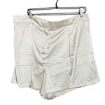 Abercrombie & Fitch NWOT Champagne Shorts rn 75654 ca 50316 Size XL Photo 2