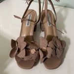 Steve Madden  Ammie Women's Tan Block Heel Sandals Photo 2
