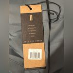 Nobull NWT Women's Matte Short 2" - XS - Grey Photo 6