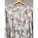 Athleta ‎ Studio To Street Small Gray White Sweatshirt Crew Neck Printed Preppy Photo 3