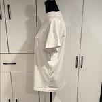 MO&Co. Elegant White Short Sleeve T Photo 2