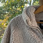 Victoria's Secret  On Point Women's Zip Front Teddy Jacket Beige Size L Photo 4