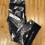 Lululemon Pace Tight Full-on Luxtreme Static Mist Black White Women's Size 8 Photo 2