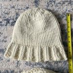 Cozy Hand Knit Cream Hat and Scarf Set White Photo 3