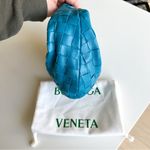 Bottega Veneta  Jodie Mini Knotted Intrecciato Leather Tote Bag in Blue Photo 9