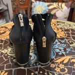 DKNY  ELASTIC STRAP TOP HEEL SANDAL SZ:10 Photo 5