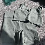 Women's Athletic Shorts Set Photo 1