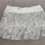 Lululemon  White Pattern Tennis Grey Pleated Skirt Photo 2