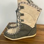 Hi-Tec  Talia Shell 200 Womens Snow Boots Beige Thinsulate SZ 11 Waterproof Vibram Photo 2