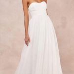 Lulus  White Tulle Lace Strapless Pleated Dress Photo 1