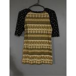 G Girl Flower Design Scoop Neck 3/4 Sleeve Top Size Medium Black Photo 5