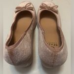 Beast Fashion  Blush Velvet Women's Flats Photo 2