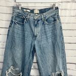 Universal Threads Universal Thread 90s Baggy Straight Distressed Light Wash Jeans Women’s 8/29 Y2K Photo 4
