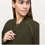 Lululemon  Dark Olive On Repeat Bomber Jacket Sz 8 Photo 5