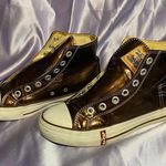 Levi's Levi’s shiny metallic sneakers Women’s size 7.5 Photo 1