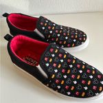 Disney  Black Slip-Ons with Mickey Icons excellent condition size 9 Photo 3
